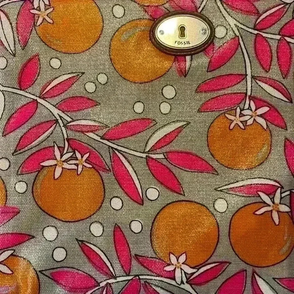 Fossil purse clutch iPad case - Picture 8 of 8